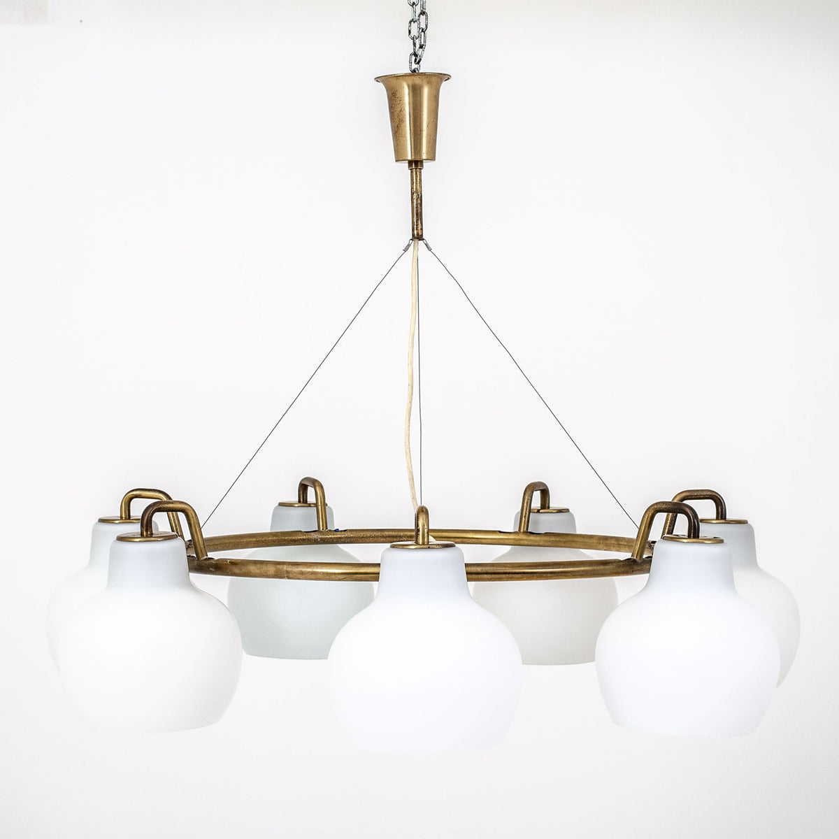 7-armet ringkrone i messing