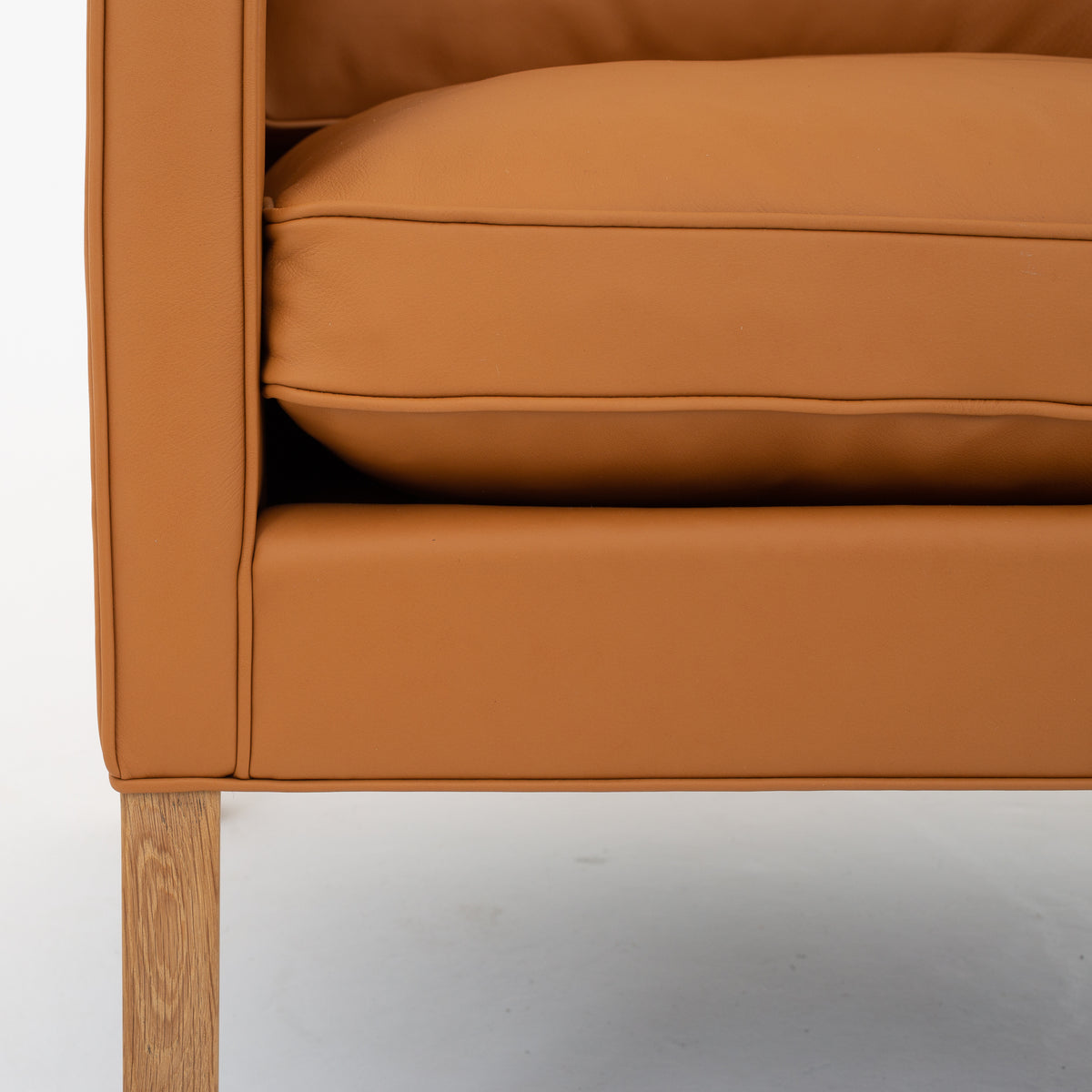 BM 2207 - Easy chair in Savanne leather