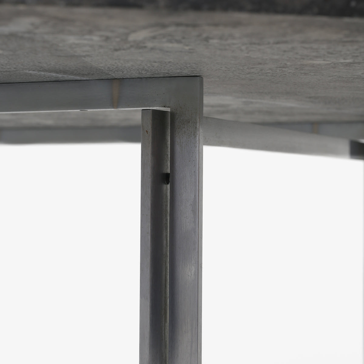 PK 54 - Spisebord m. Porsgrunn-marmor