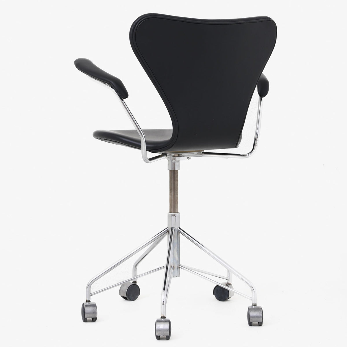 AJ 3217 - Office chair in Elegance leather