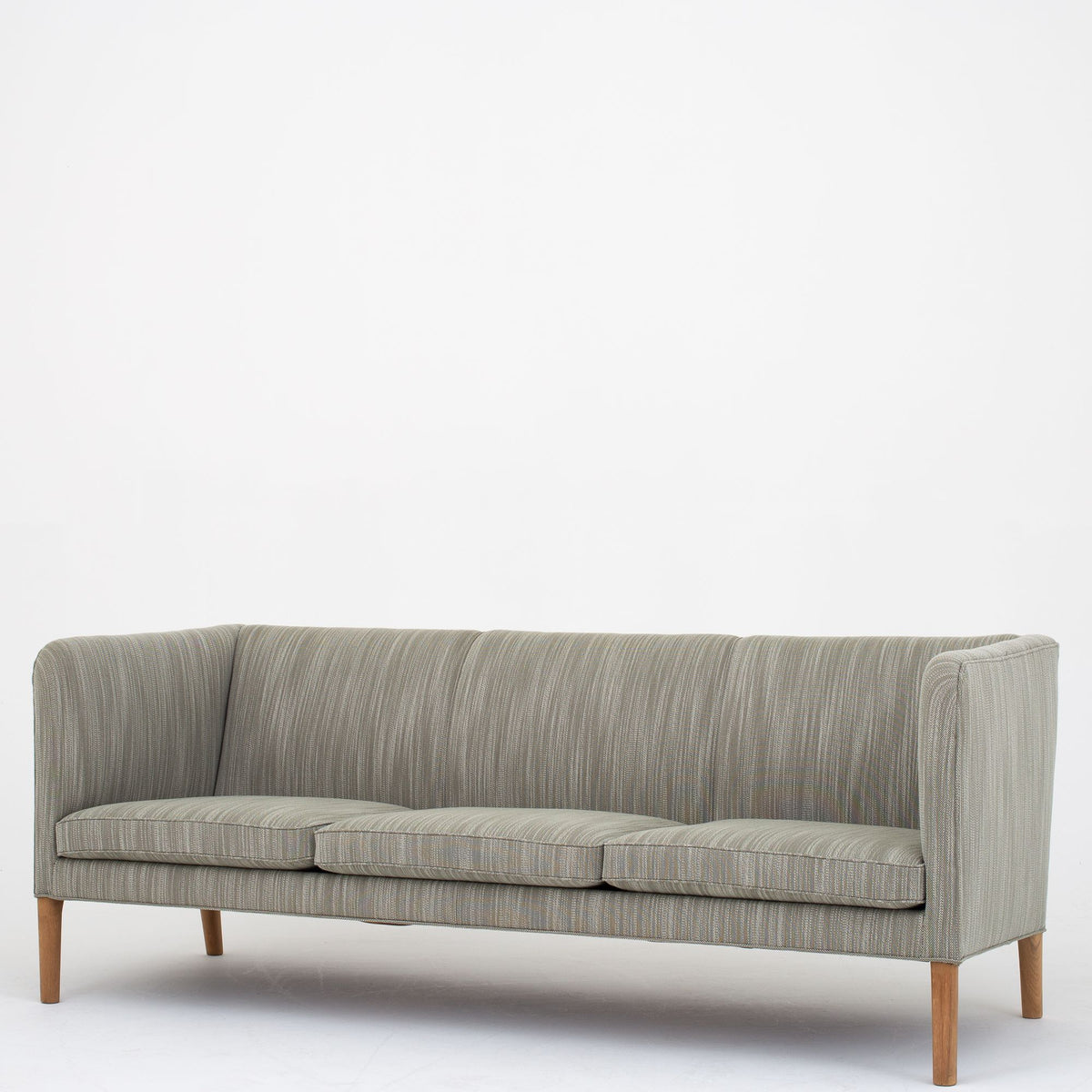 AP 18S – Nybetrukket 3 pers. sofa